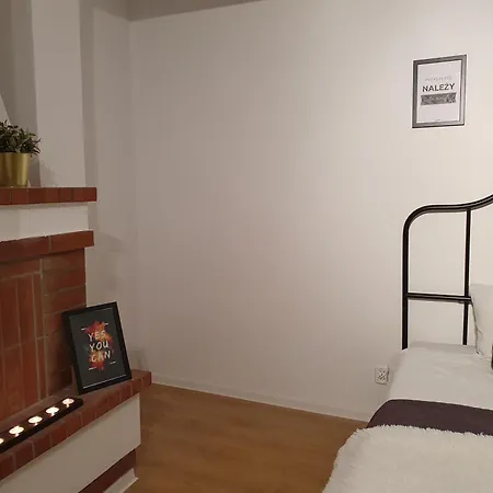 Δωμάτια σε οικογενειακή κατοικία Pokoje Przy Placu - Orlowo Γκντίνια